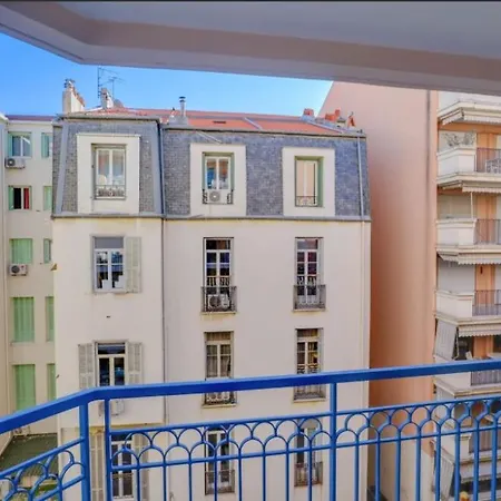 2 Pieces Plein Centre, Terrasse, Parking Διαμέρισμα