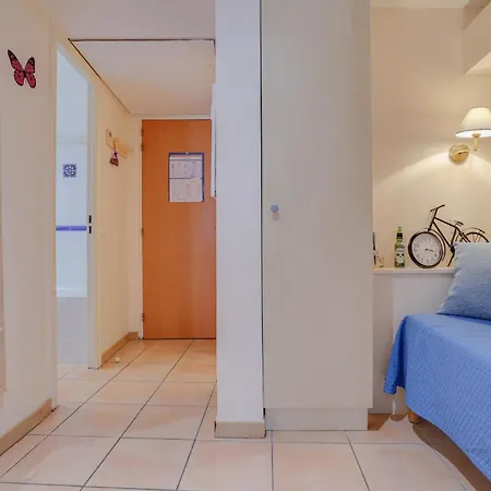 2 Pieces Plein Centre, Terrasse, Parking Lejlighed Menton